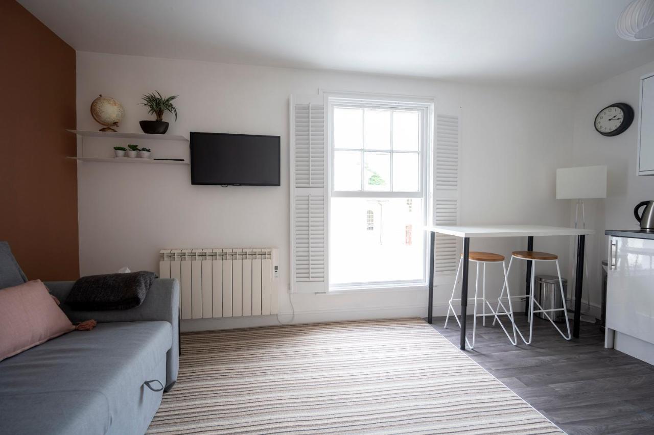 The Teapot Cottage In Town Centre Free Parking Стратфорд на Ейвън Екстериор снимка